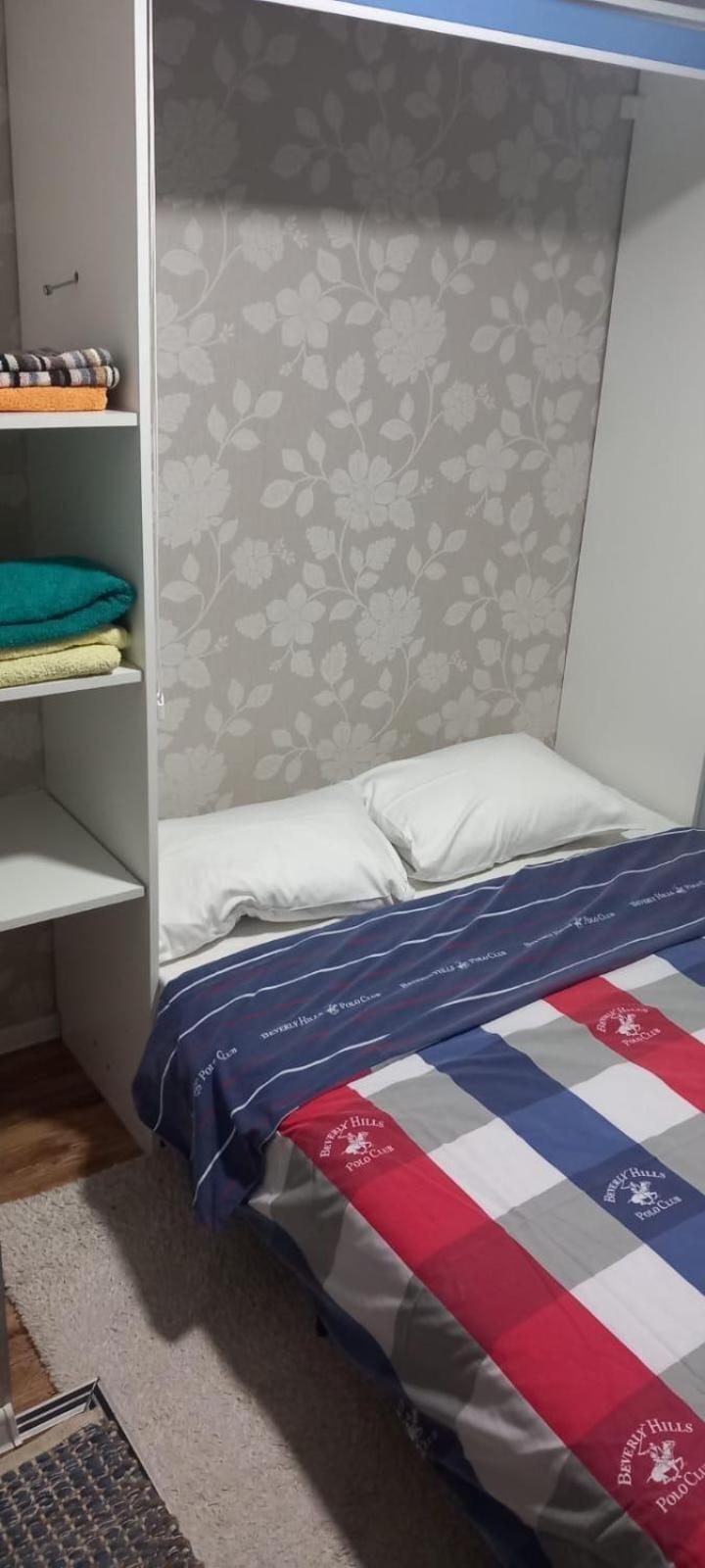 Cozy Studio In The Heart Of Cluj Luaran gambar